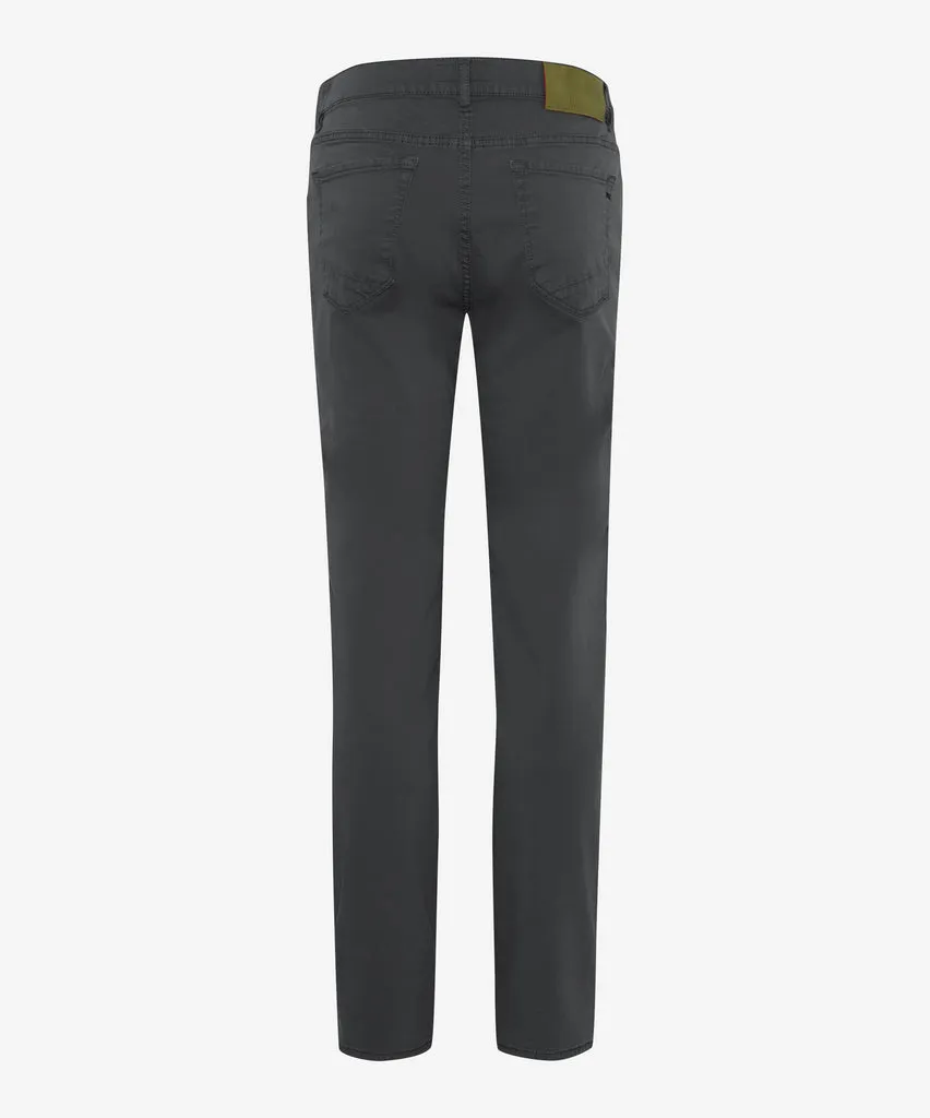 85-1648 Chuck Modern Fit Five Pocket