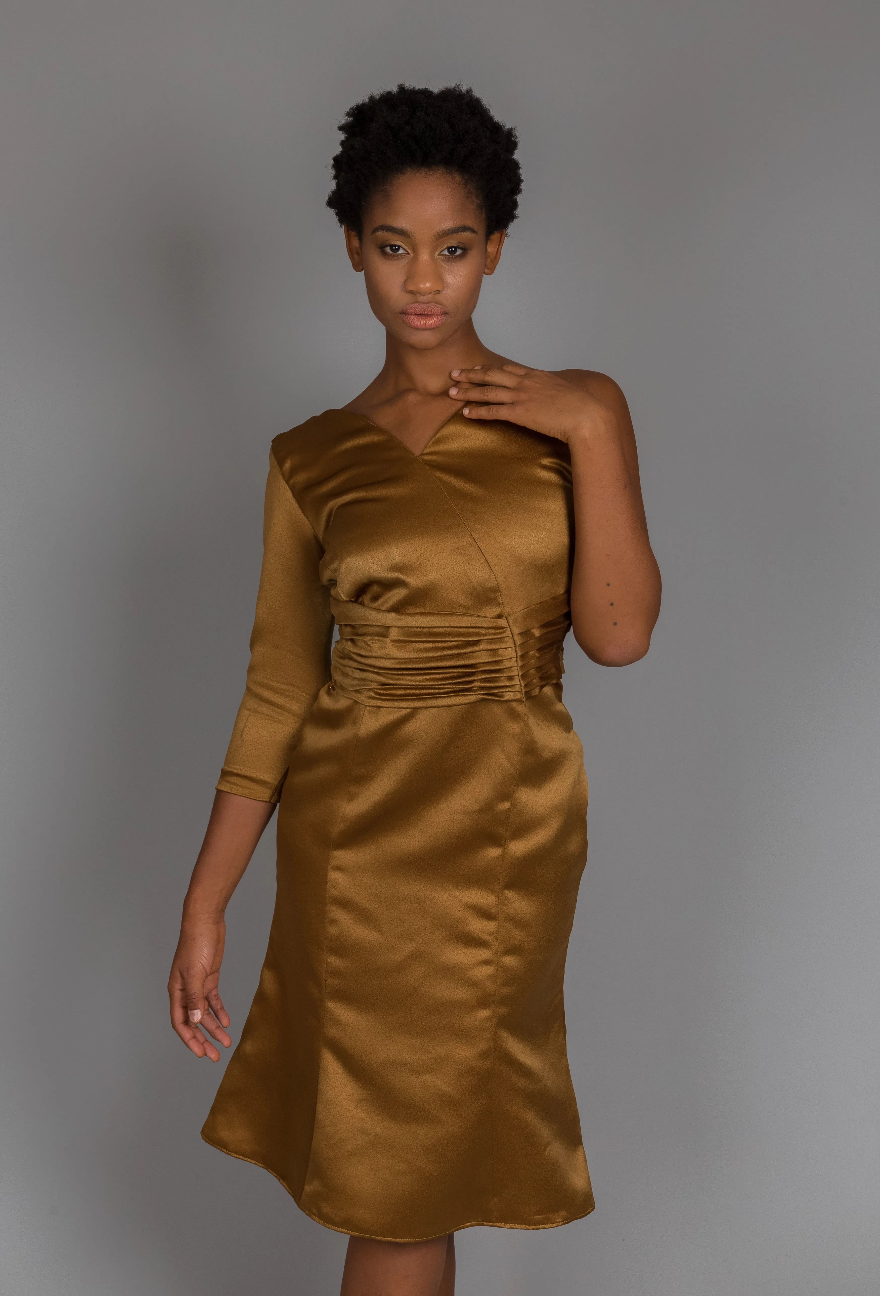 Asymmetric dress