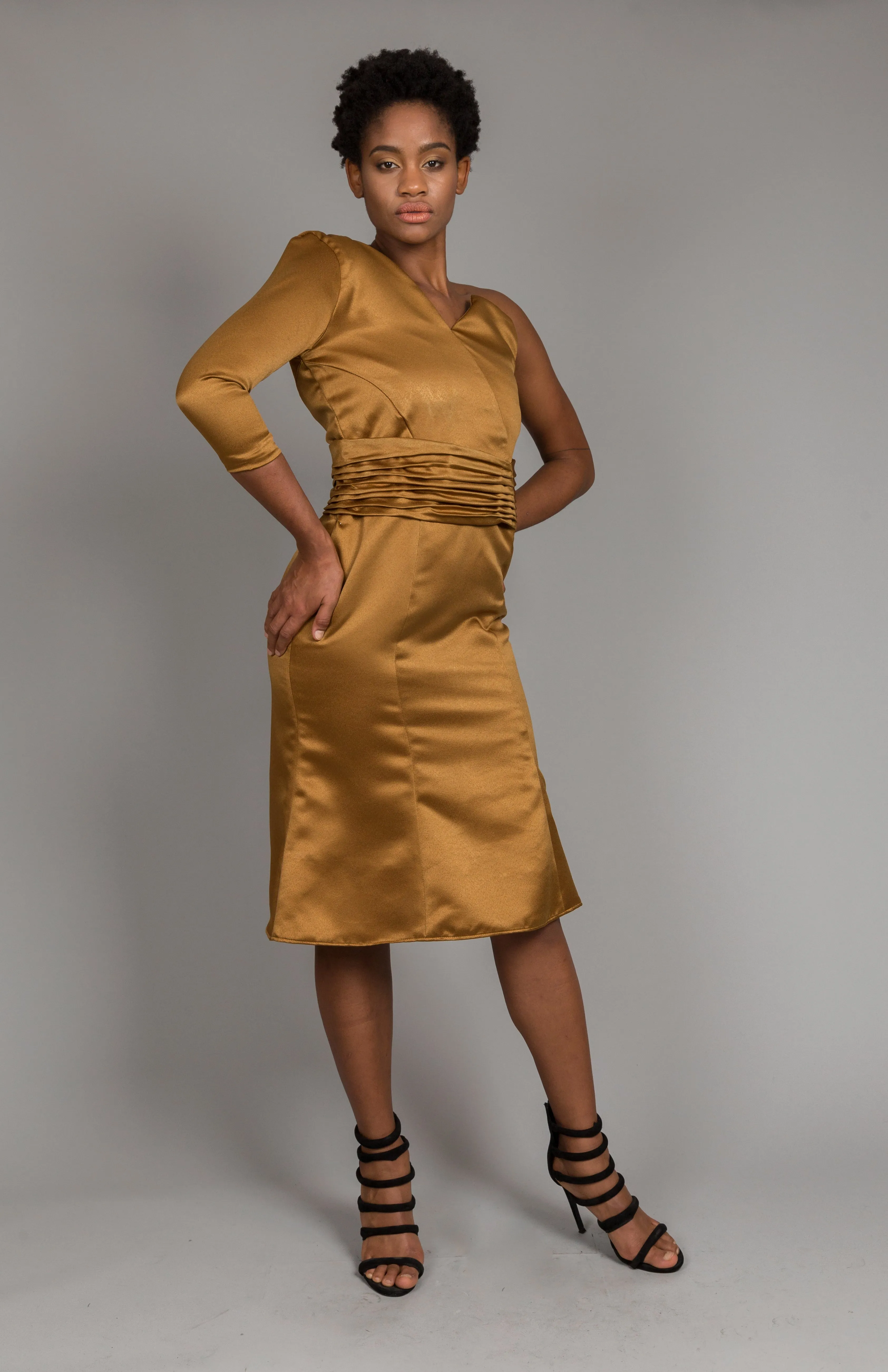 Asymmetric dress