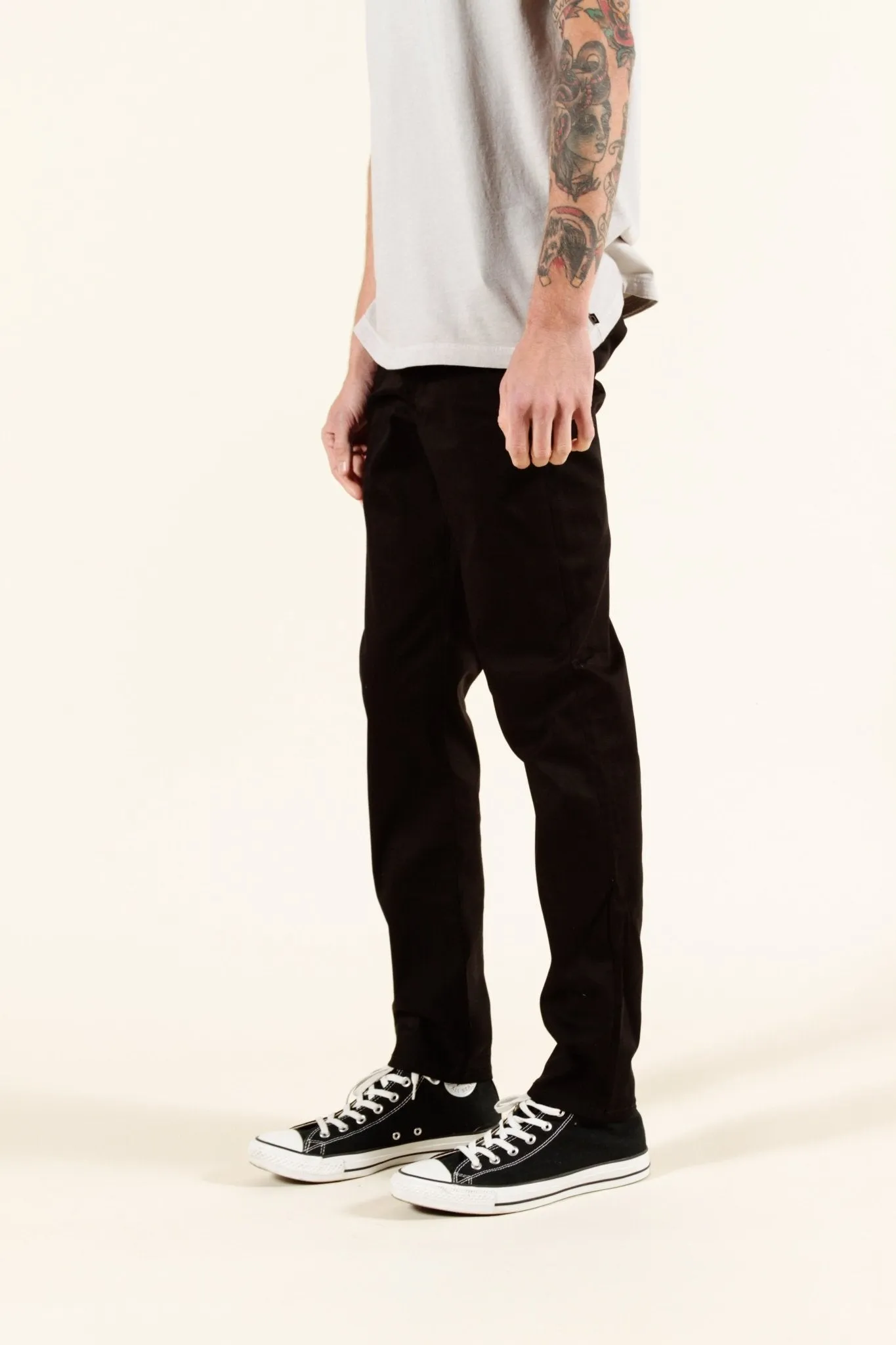 BLACK | SUMMER CHINO SLIM