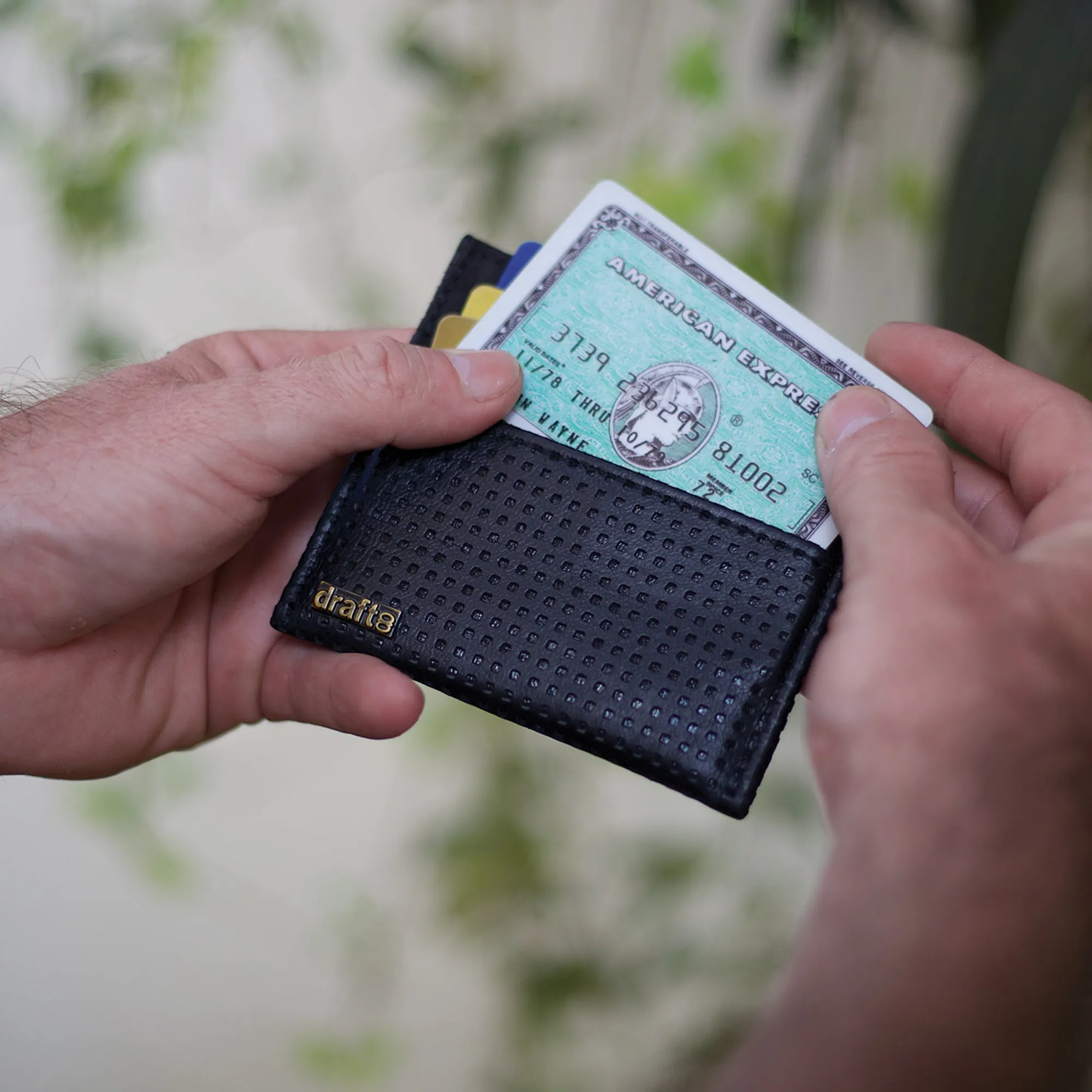 Card Holder H Square