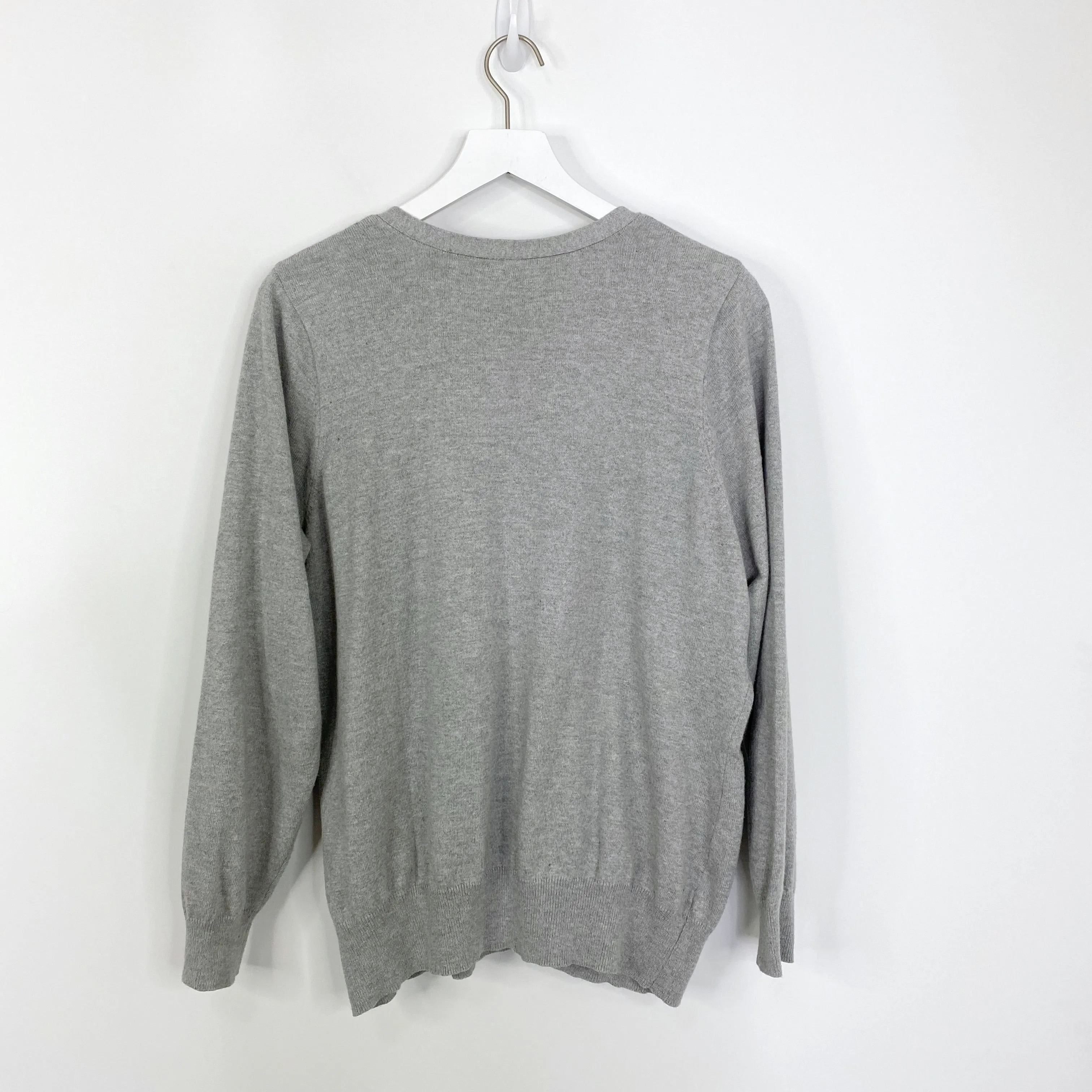 Caslon Gray Floral Appliqué Cotton Cashmere V-Neck Cardigan