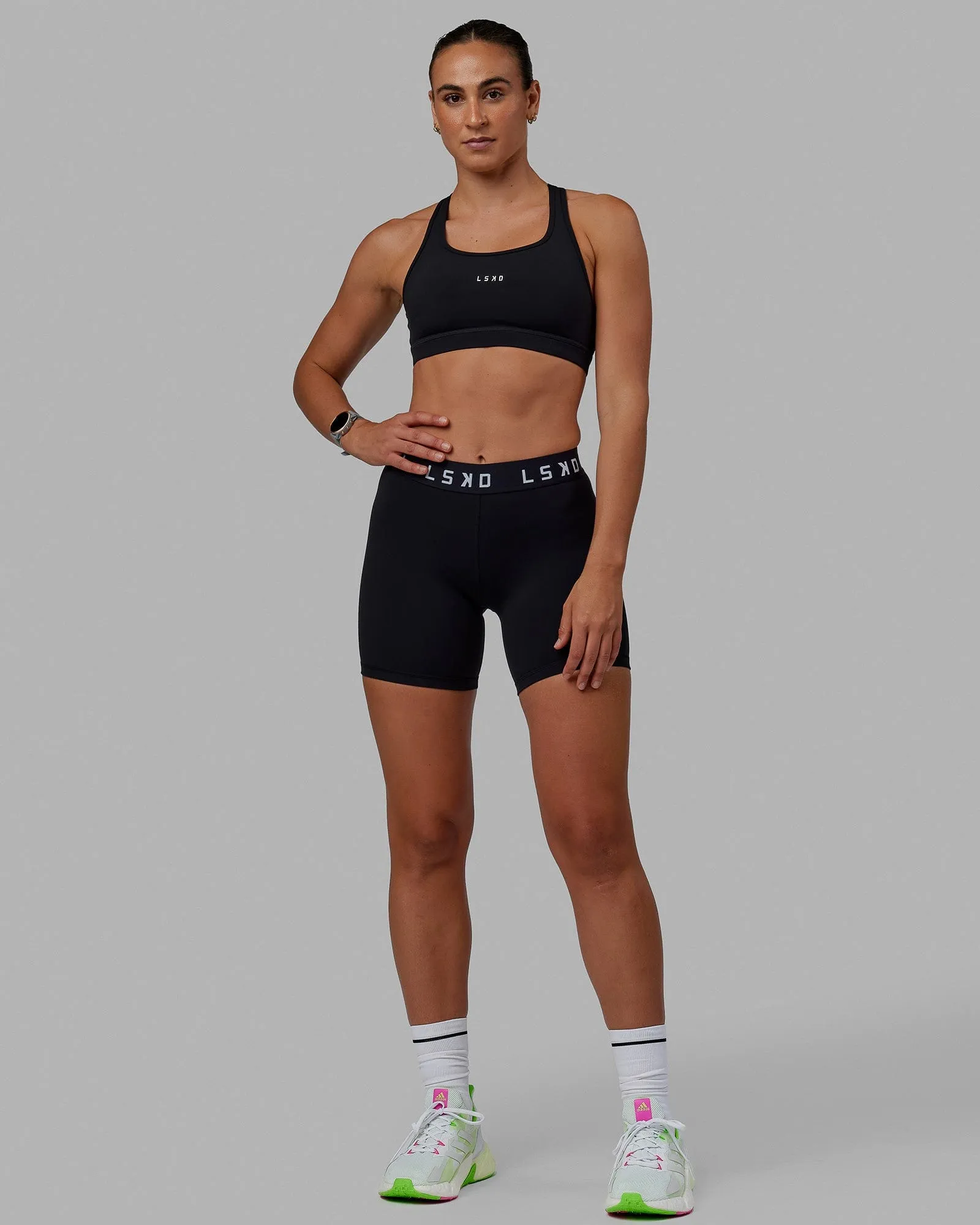 Extend Mid Short Tights - Black-White