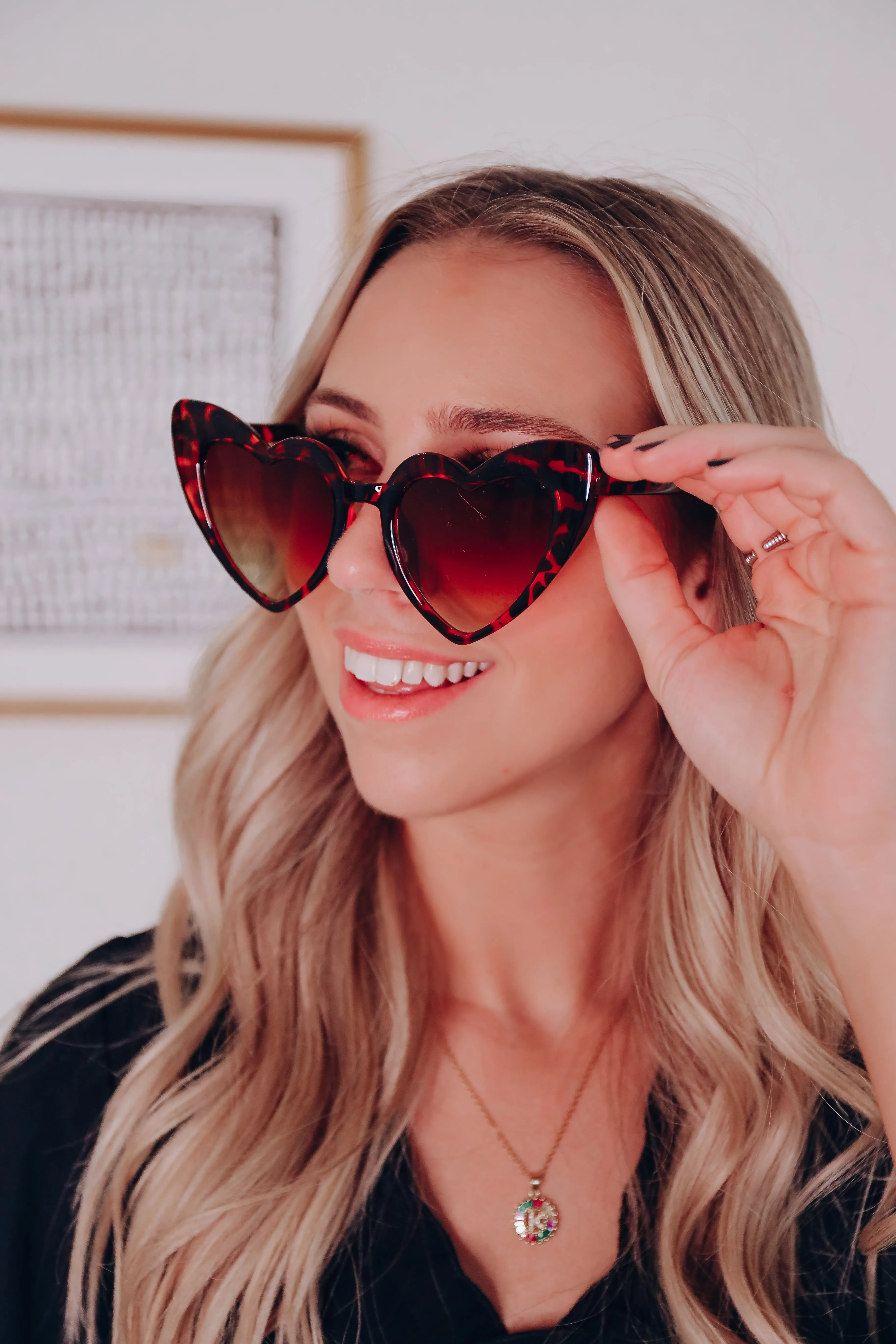 Heart Frame Cat-Eye Sunglasses - Tortoise