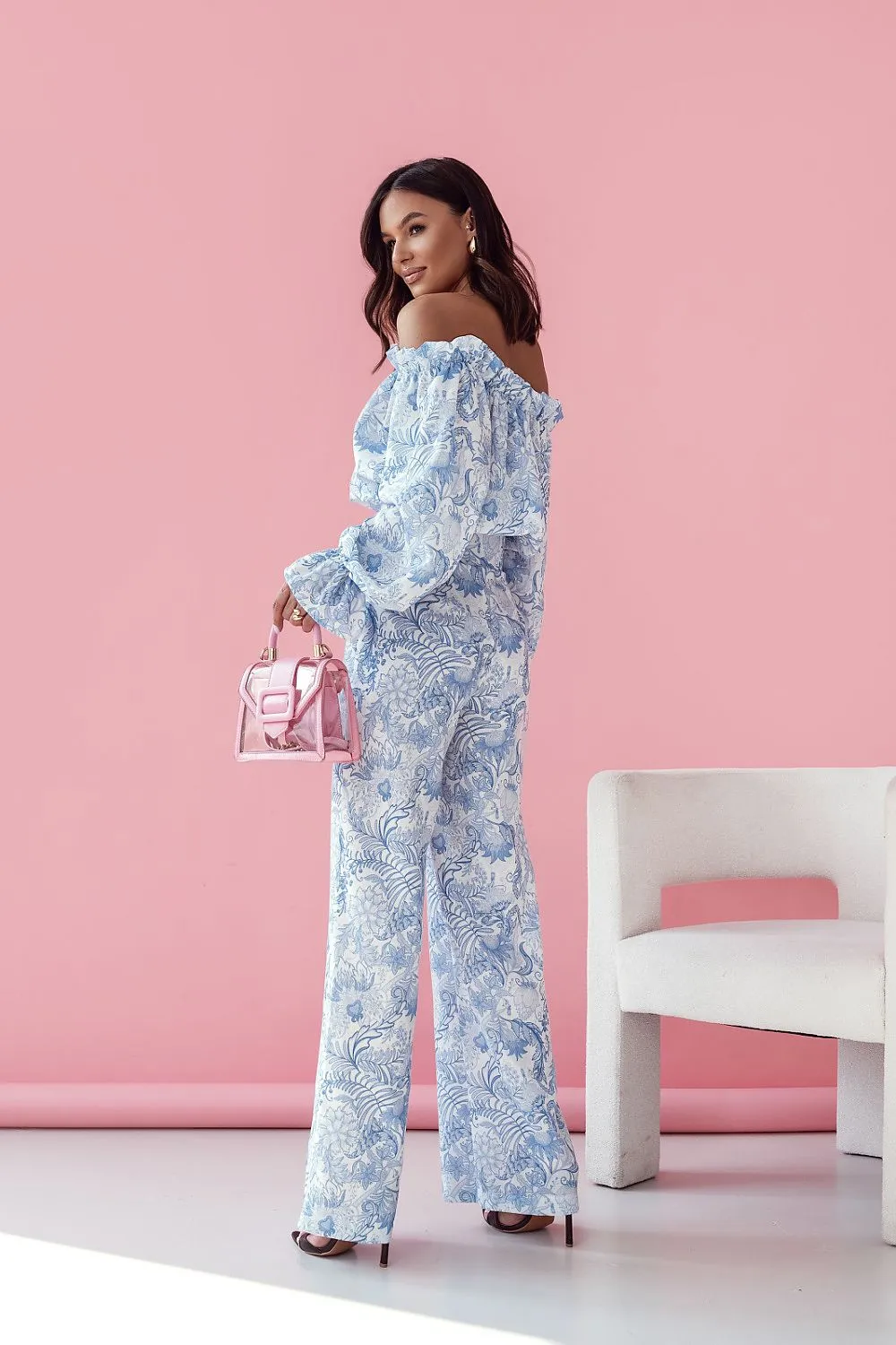 LaBalancia classic style blouse with trousers set