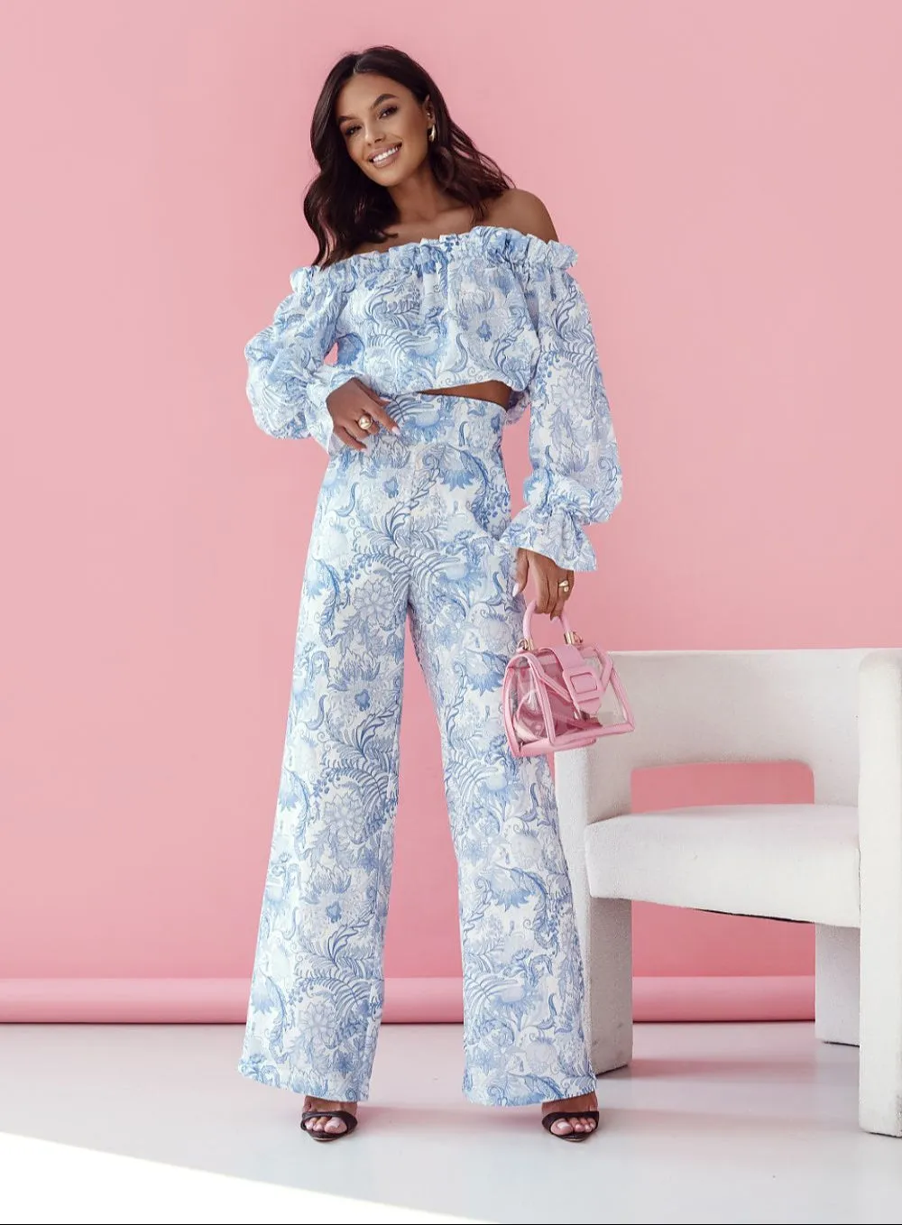 LaBalancia classic style blouse with trousers set
