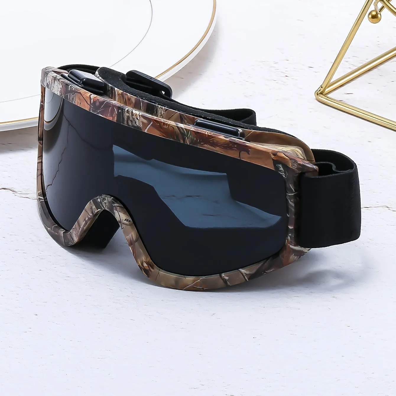 Large Frame Single-Layer Anti-Fog Windproof Outdoor Sports Glasses for Skiing