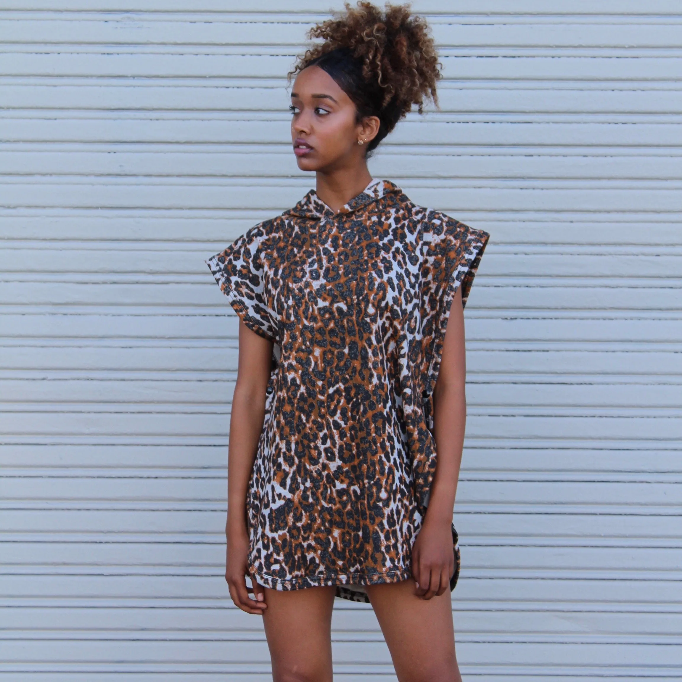 LEOPARD PONCHO HOODIE