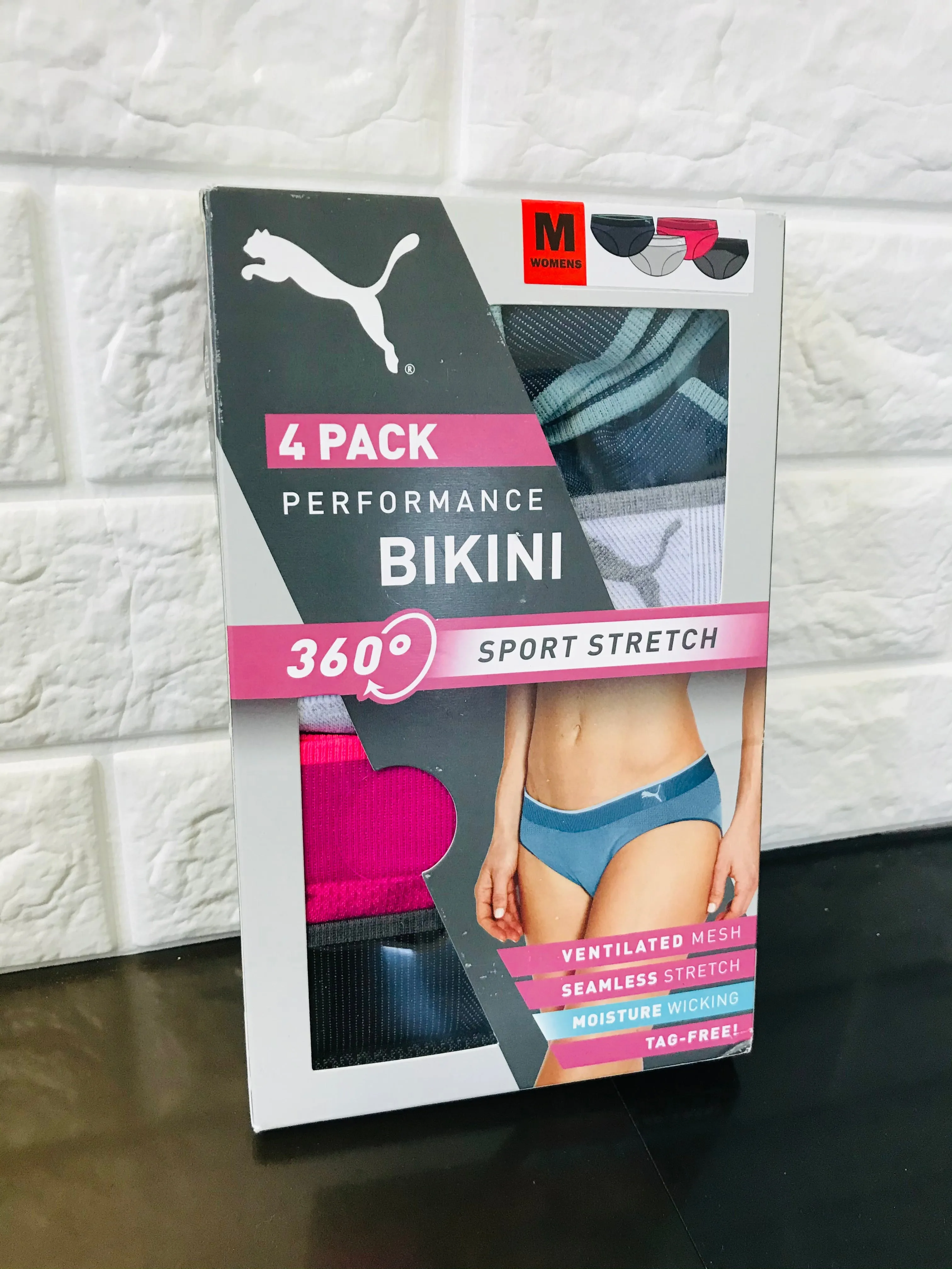 New in package! PUMA Womens Sports Stretch Bikini 4 Pack, Sz M!