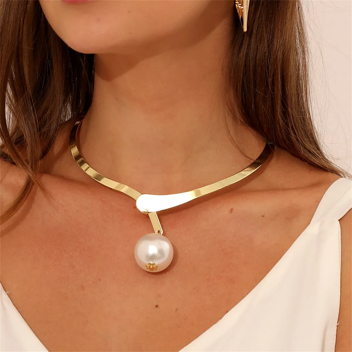 Pearl & 18K Gold-Plated Choker
