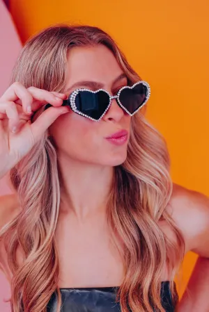 Rhinestone Rim Heart Sunglasses - Black