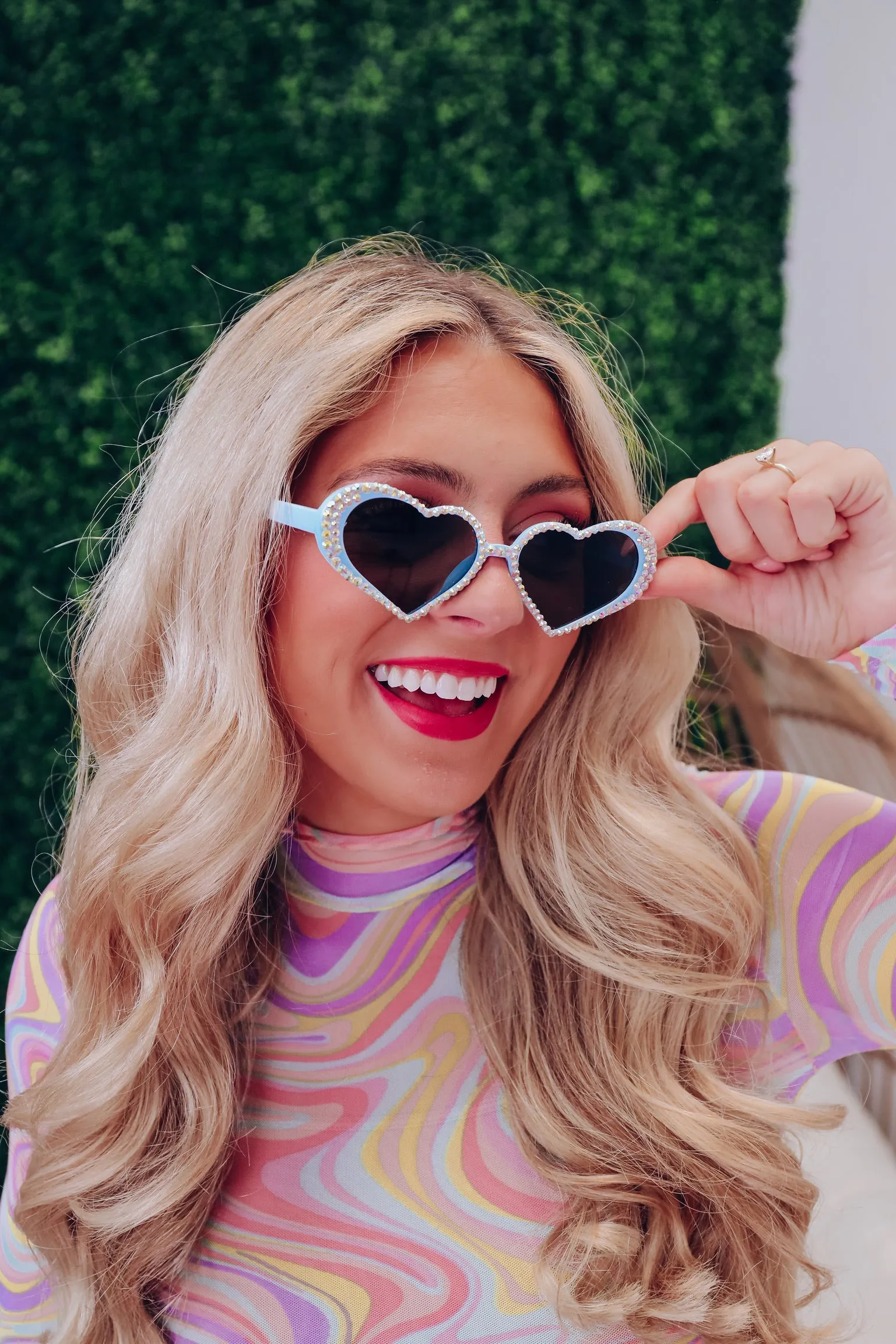 Rhinestone Rim Heart Sunglasses - Light Blue