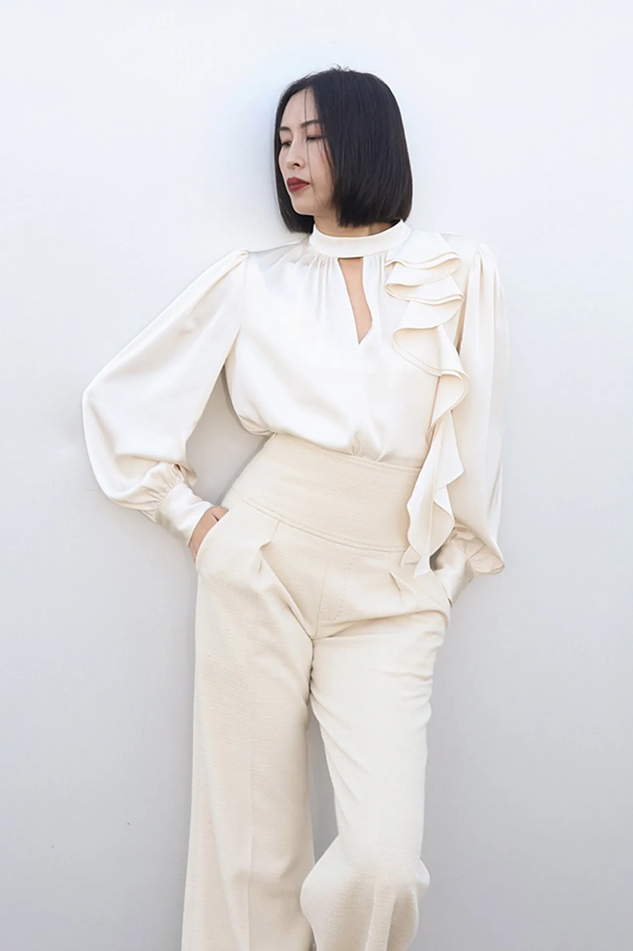 RUFFLE TOP