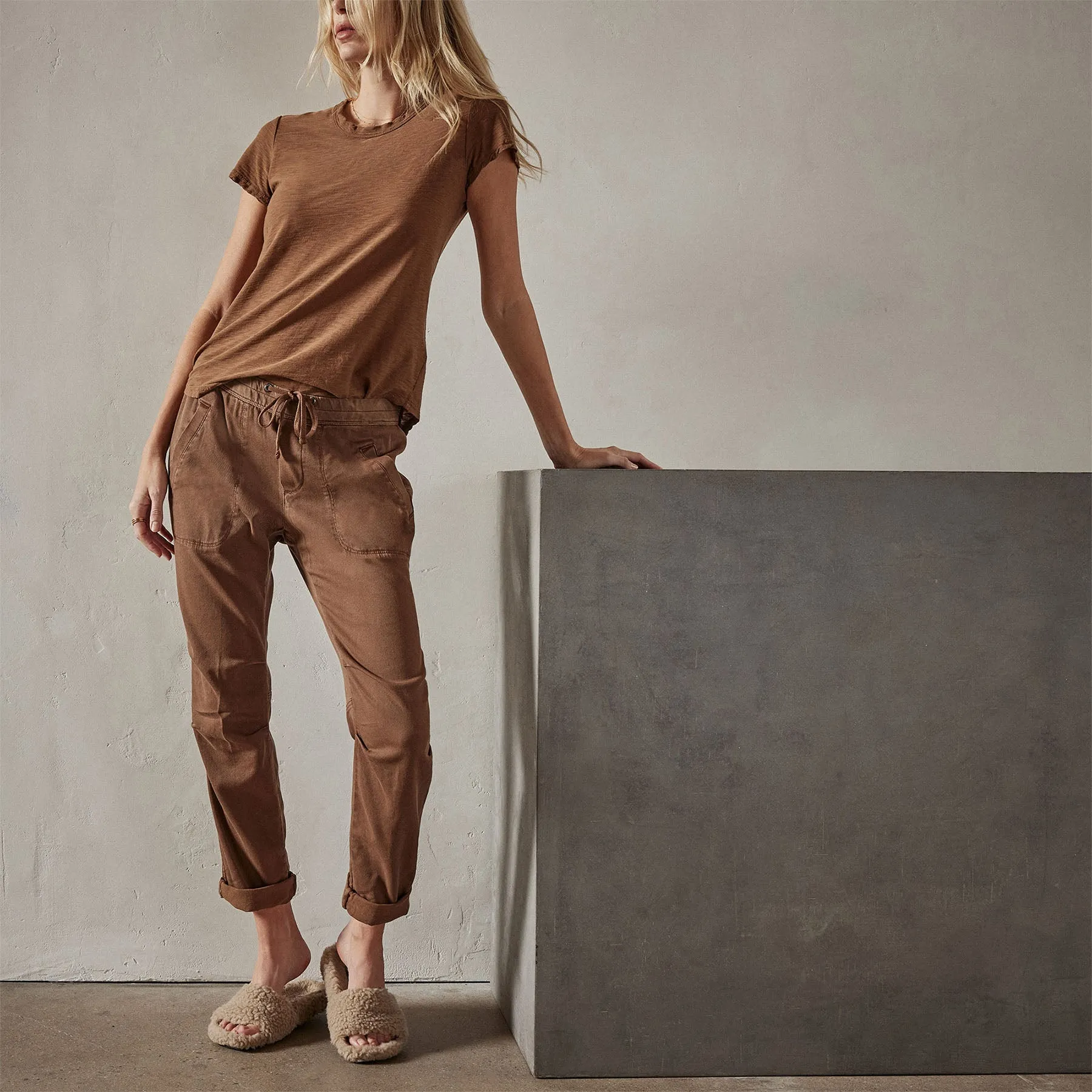 Soft Drape Pant - Gingerbread Pigment