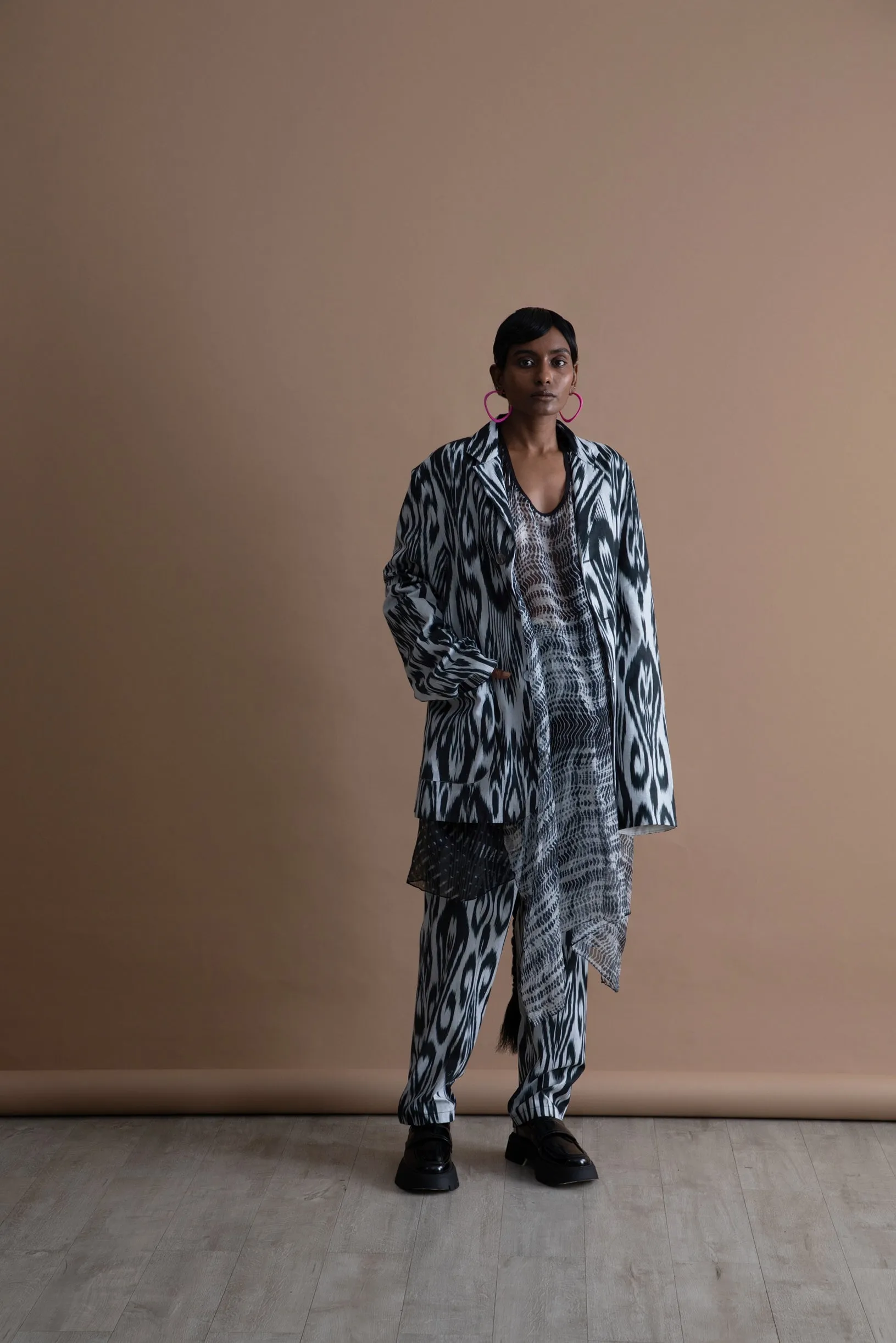 Summer Pants Duro Cotton Silk Ikat Fashion Edit Kai-26 Urvashi Kaur