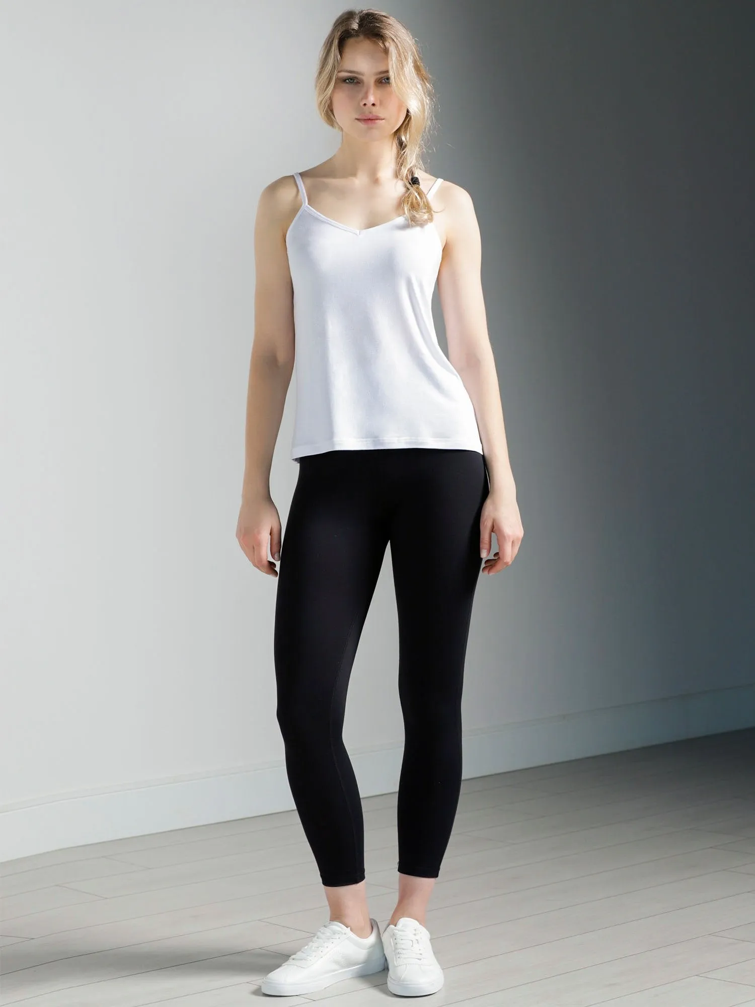 V BACK SINGLET, WHITE MODAL